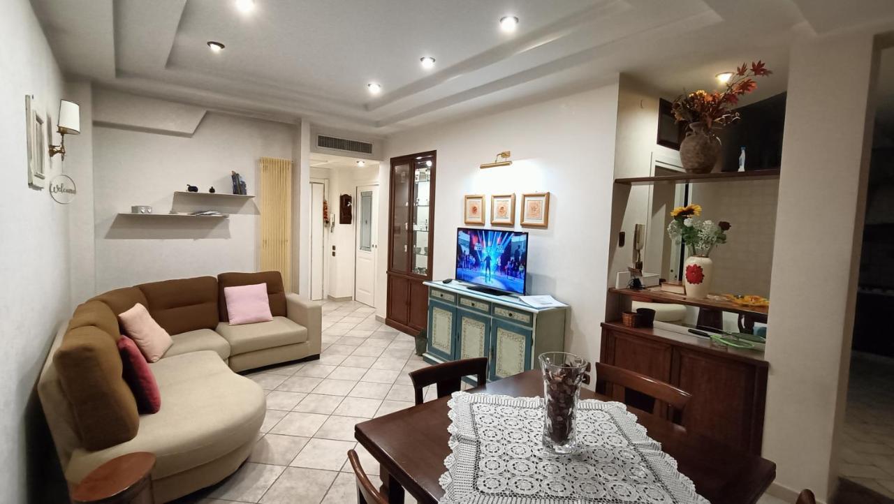 Апартаменты Roma Chic House Экстерьер фото
